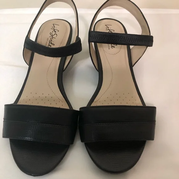 Women’s Black Sandal Slingback SZ 7.5 LifeStride Low Heel Preppy Open Toe Office - Picture 8 of 11
